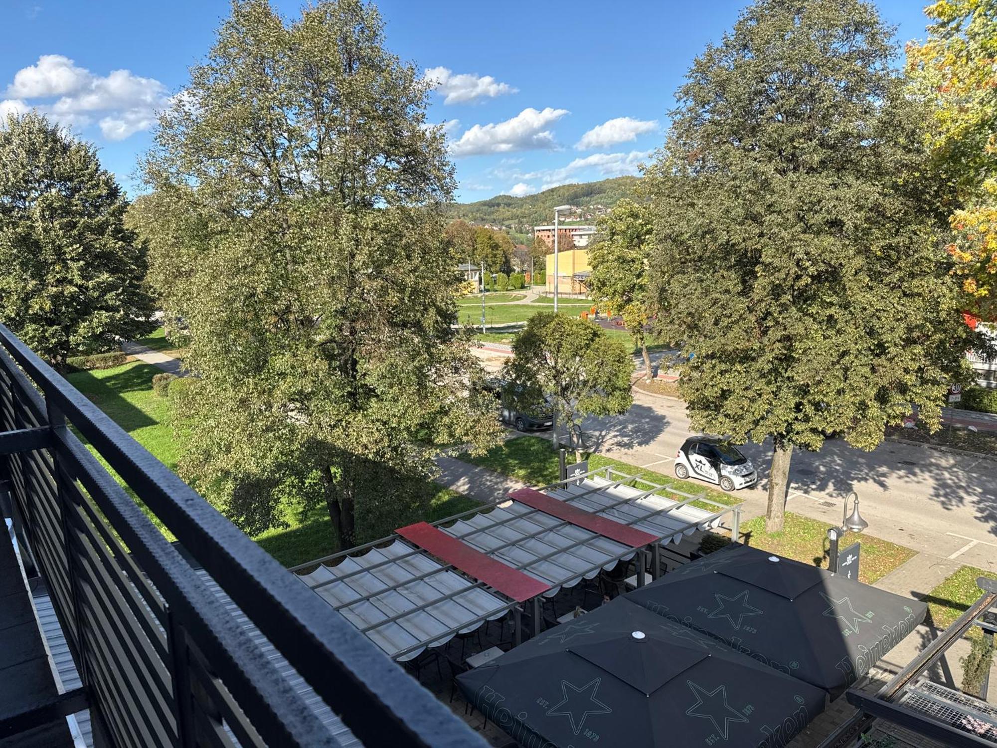 Xl Apartman Teslić Exteriör bild